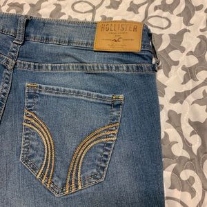Light Denim Hollister Distressed Skinny Jeans!
